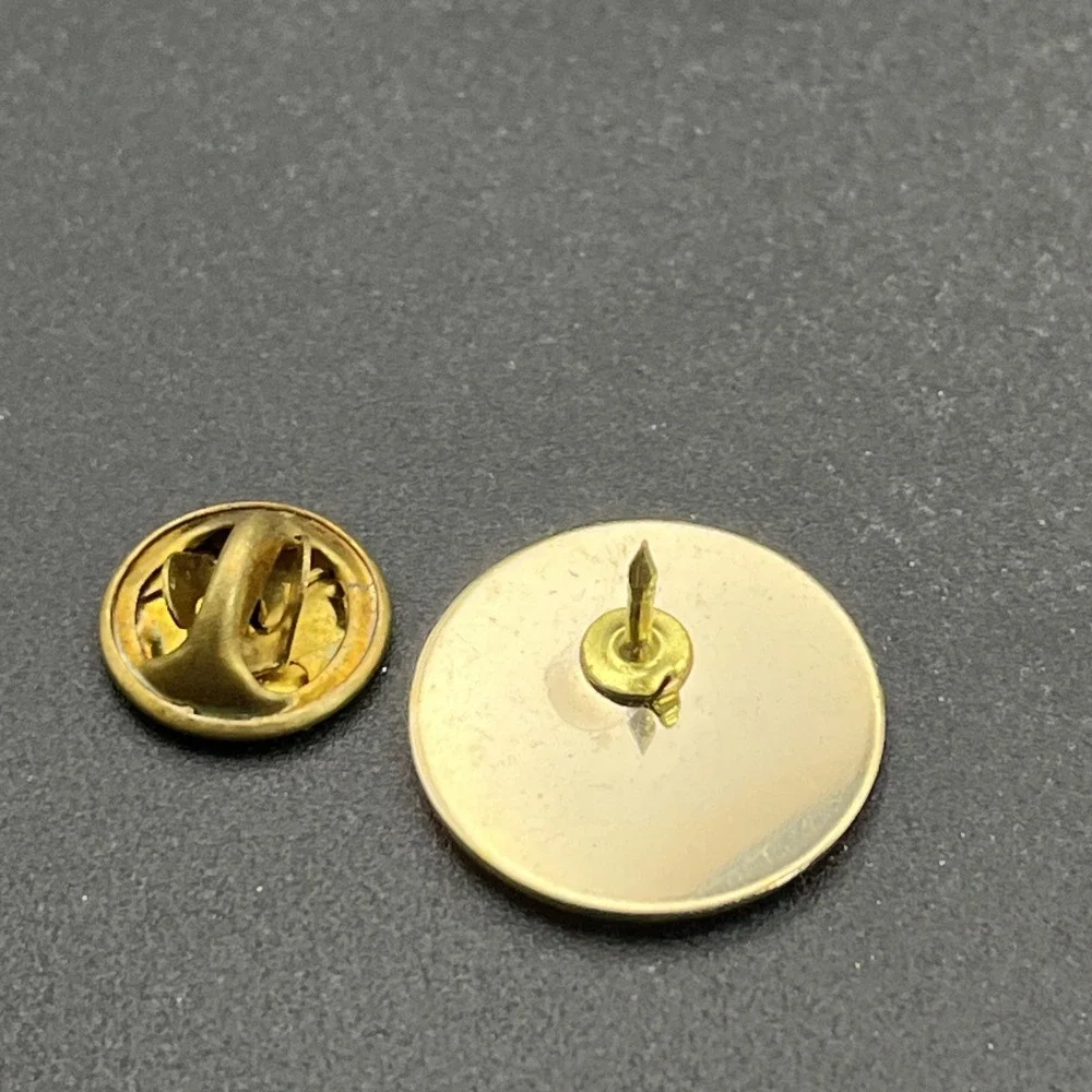 Armed Forces‎ Medical Examiner System Playing Cards Lapel Hat Pin